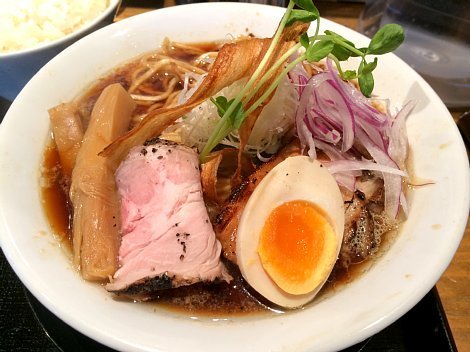 甚八@甚八ブラック.jpg